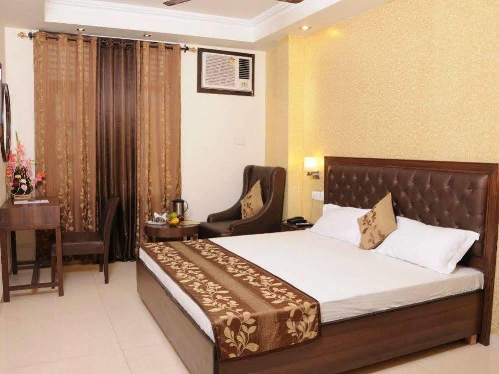 Hotel Diamond Inn Chandigarh Luaran gambar